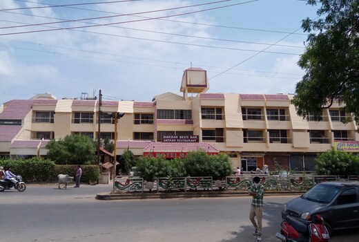 Hotel Maharaja