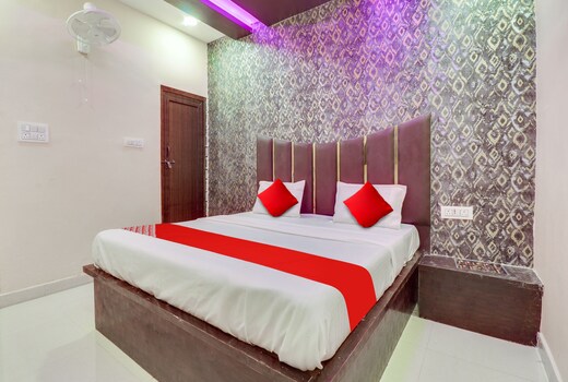 Hotel O Stars