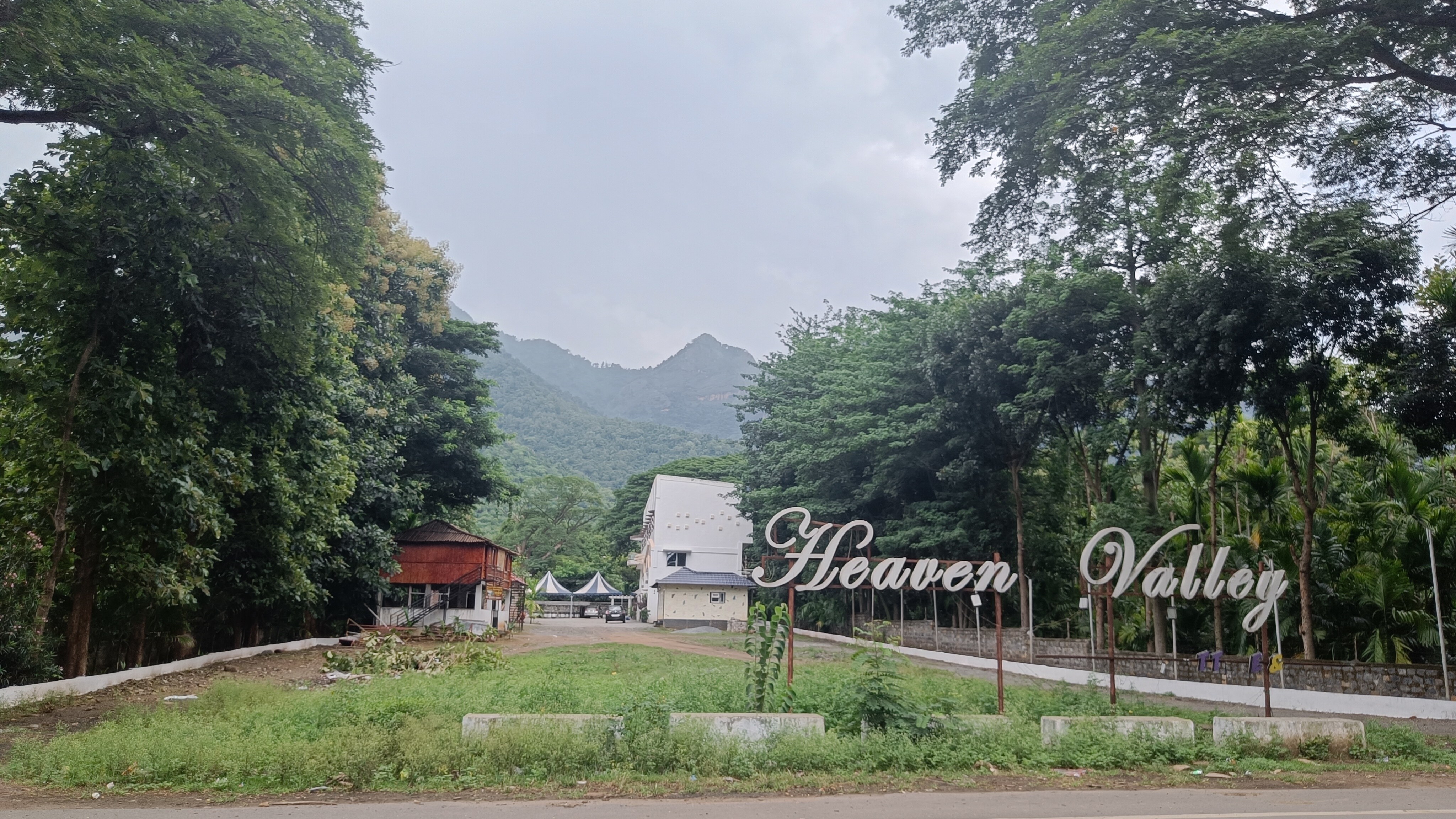 Heaven Valley Resort