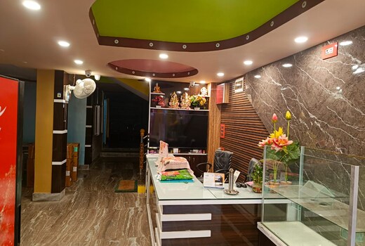 SAHA INN & AMONTRAN LODGE & BANQUET
