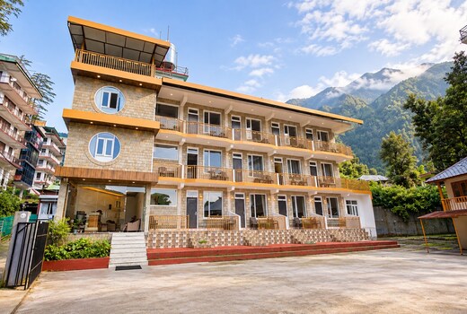 Young Monk Hostel Bhagsu,Mcleodganj