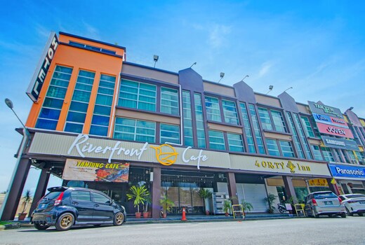 Collection O Near Tanjung Batu Formerly 4orty Inn