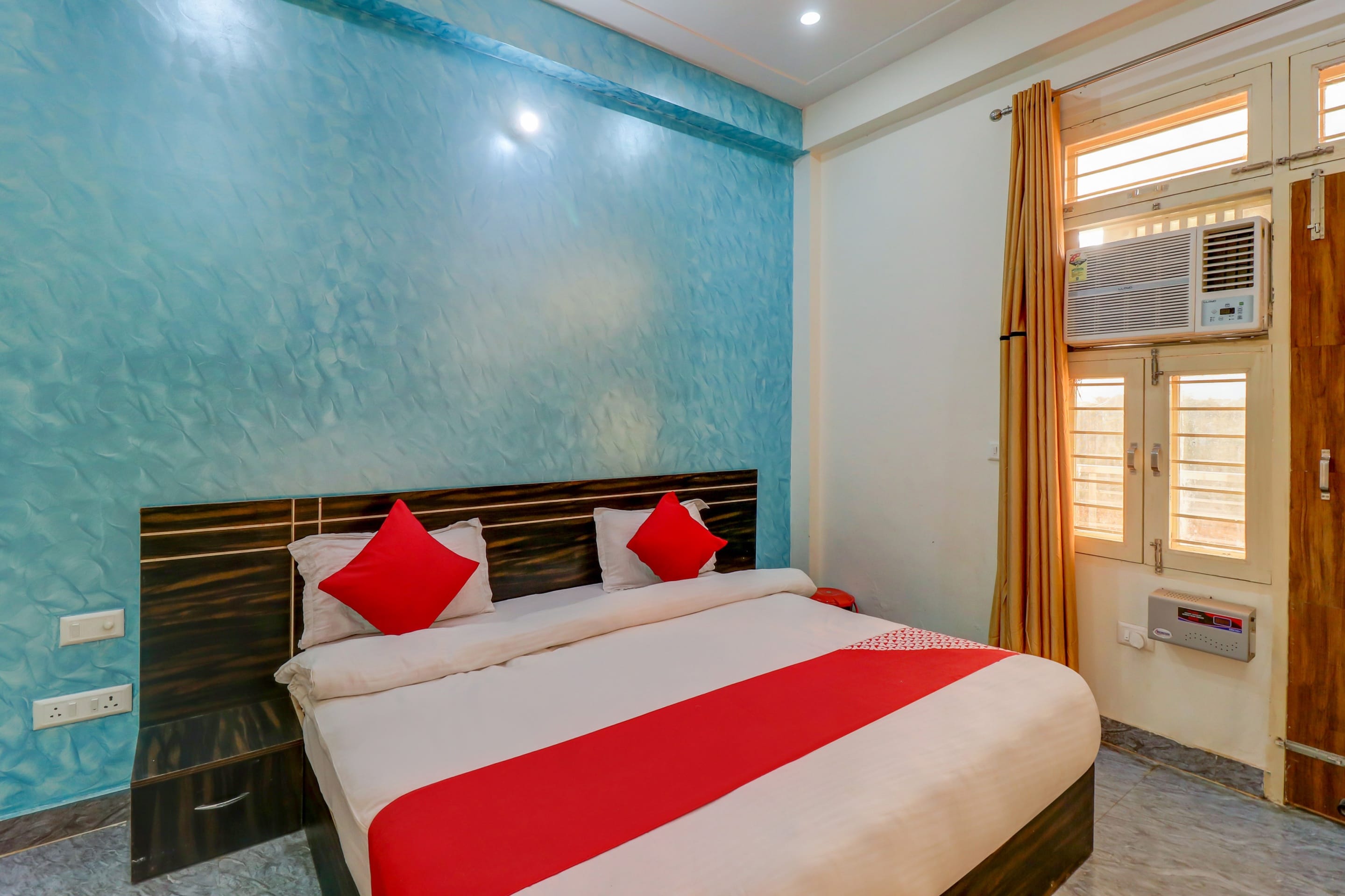 Hotel O Shivam