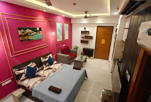 Luxury Studio Apartment in Noida by TFS-11