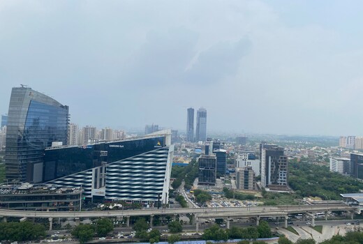 Skyvibehomes on 26th floor apartment