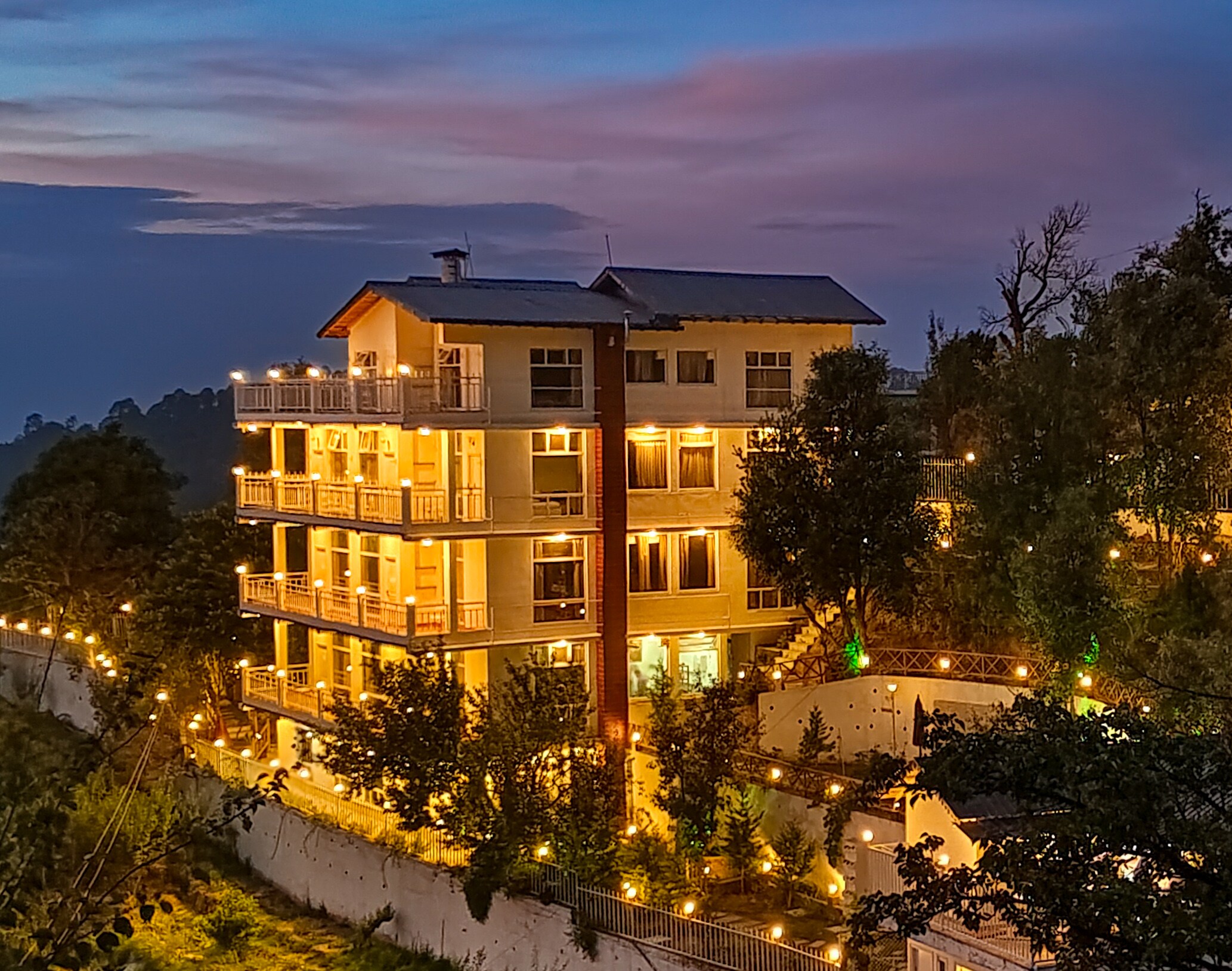 The Crosswoods Three | Serene Views Stay