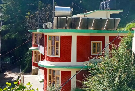 Out of the Blue, Guest House