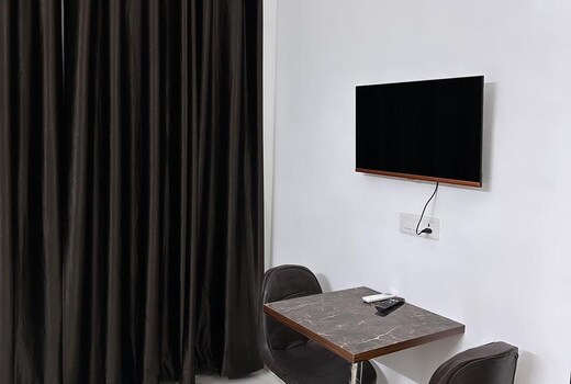 Hotel O CDs Residency