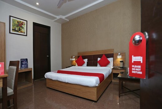 Hotel Kesar Palace