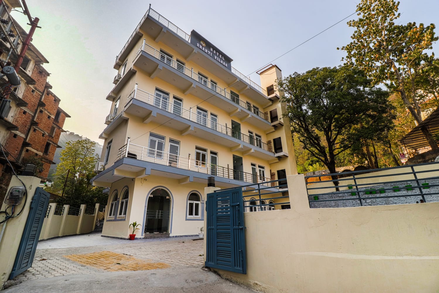 Hotel Shanti Vilaas