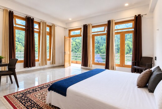 DREAMLAND HOME-STAY