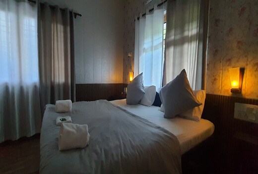 Karthik Resorts