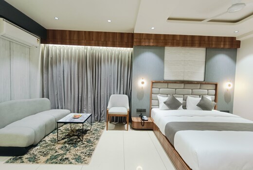 Hotel Maskan , Surat