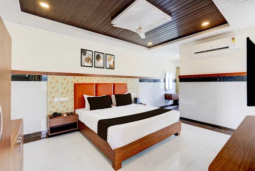 Hotel O Tirumala Hill View