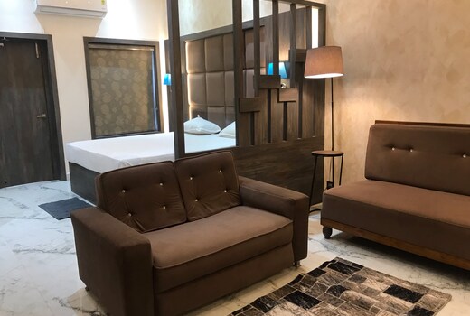 HOTEL TULSI PVT LTD
