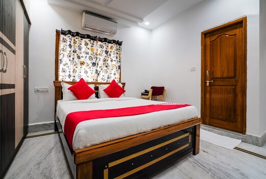 Hotel O Mint Leaves Near Alcazar Mall