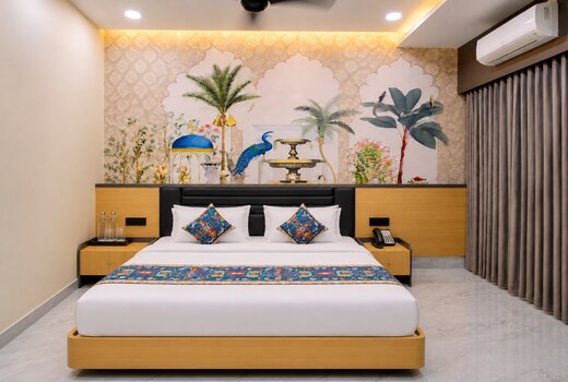 Matrushree Hotels - Near Shree Dwarkadhish Temple