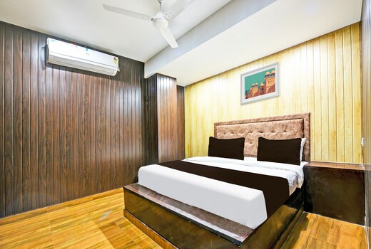 Hotel O by OYO Lavish