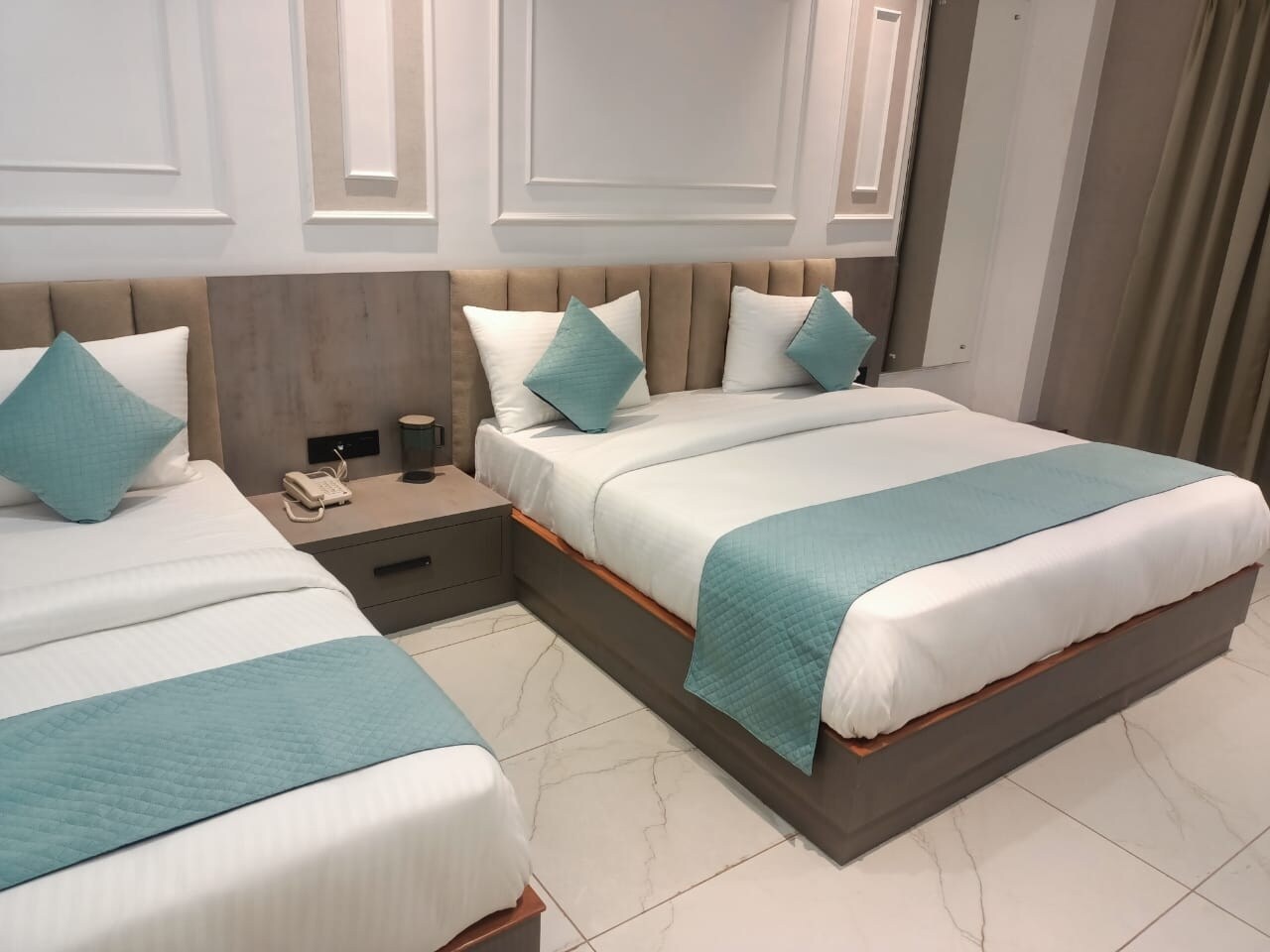 Khushi Hotel