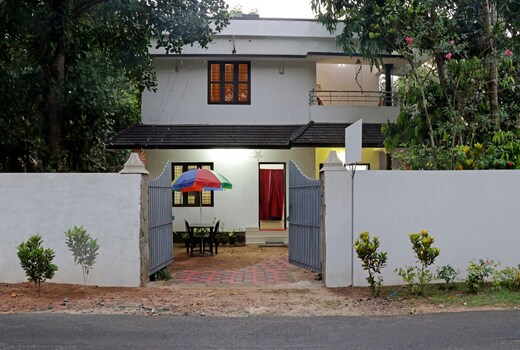 Marari Asphodel Beach Homestay
