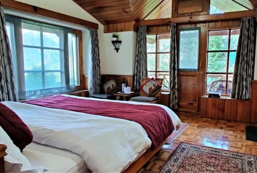 Treetops Cottage