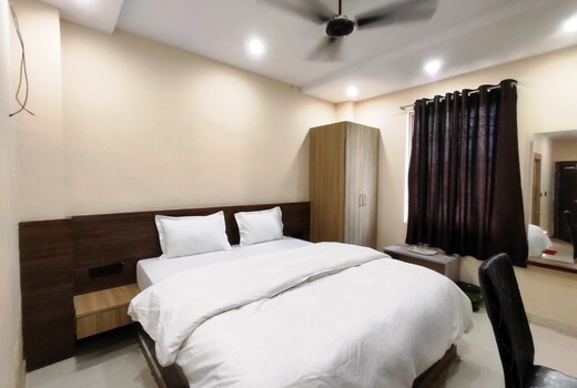 HOTEL ANANT PLAZA