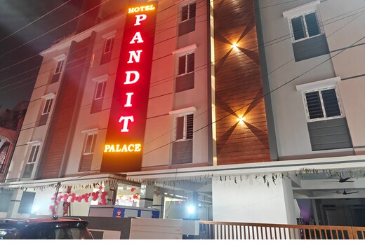 Hotel Pandit Palace
