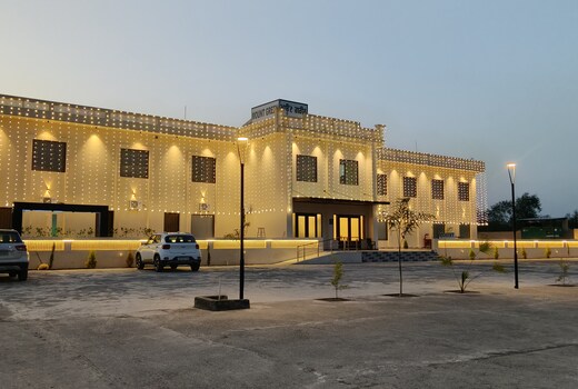 Hotel Mount green