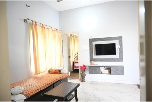 Kukkeshree Homestay