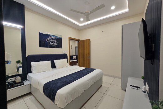 Aakash 2BHK By Shivansh-The Corner House