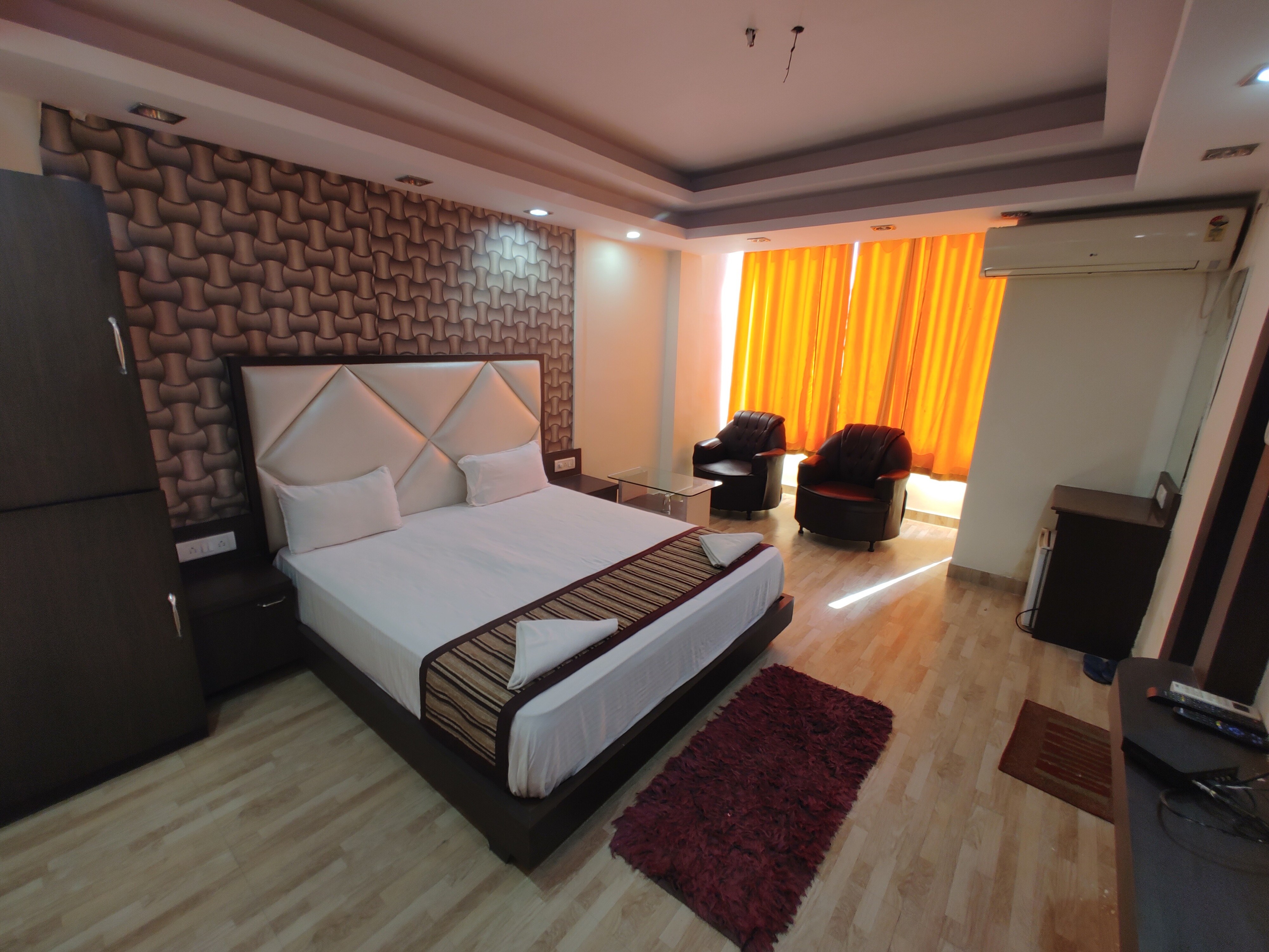 Hotel Rahi