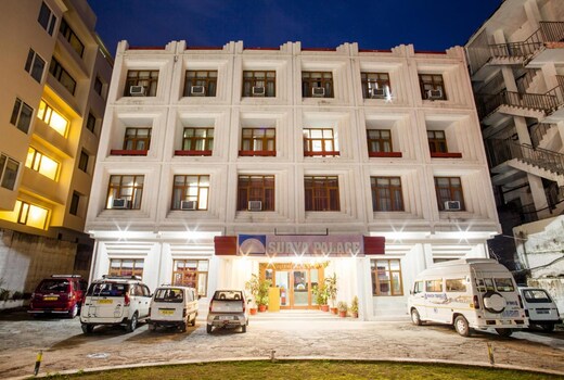 Hotel Surya Palace