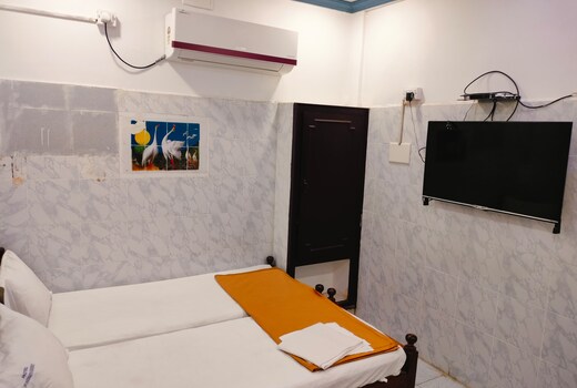 Hotel Sri Siddhartha Residency