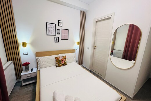 Hotel Family House