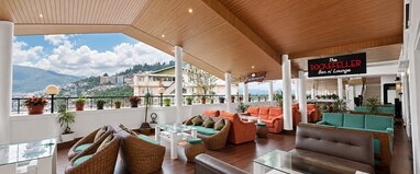 Hotel Yavachi - 300 mts from MG Marg
