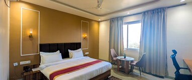 Hotel Aashiyana