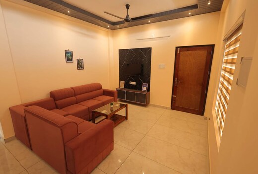 Red Suites 2BHK by Happifistays
