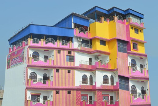 Hotel Diamond Palace