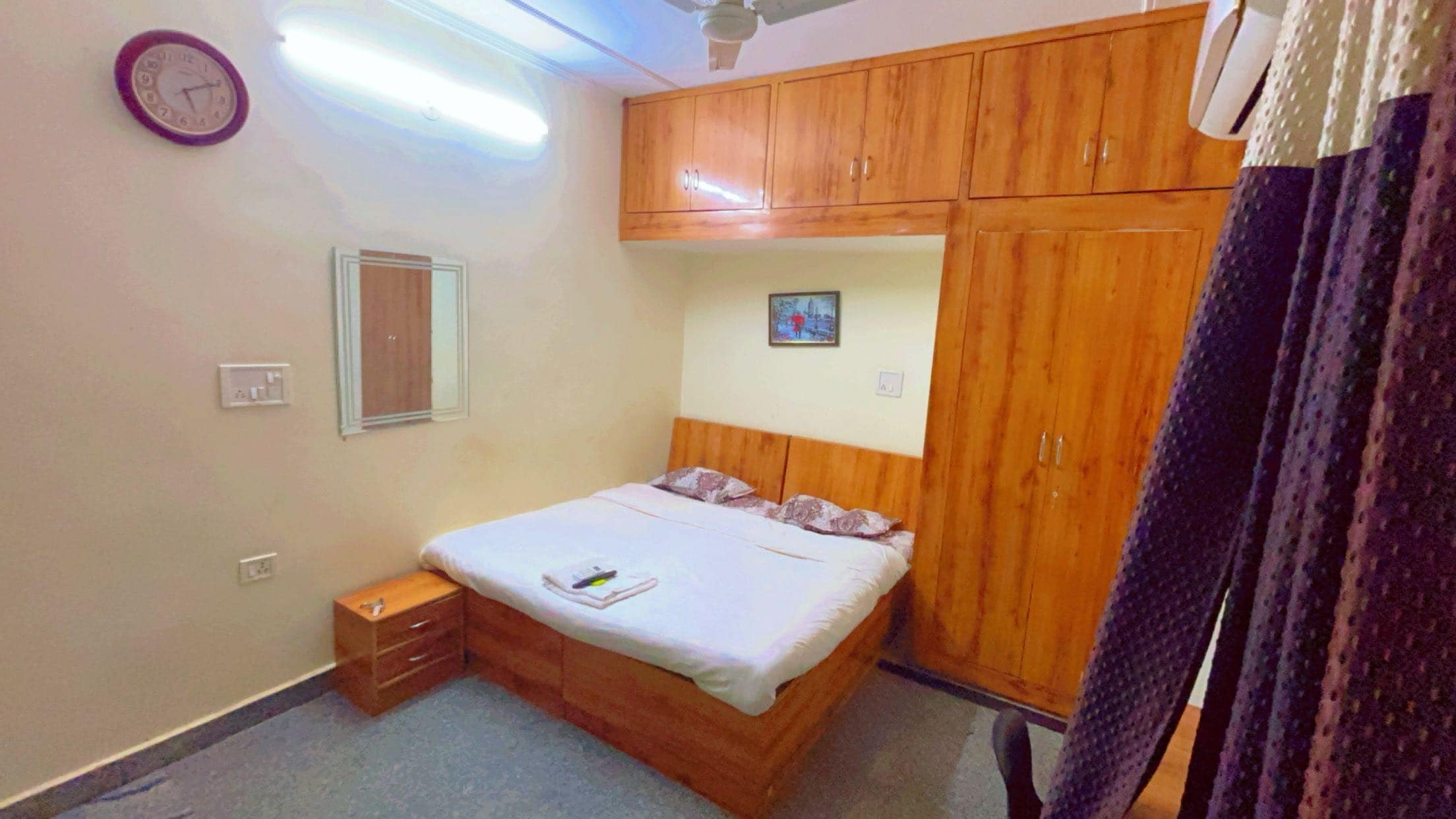 Hotel O Mehmaan Residency