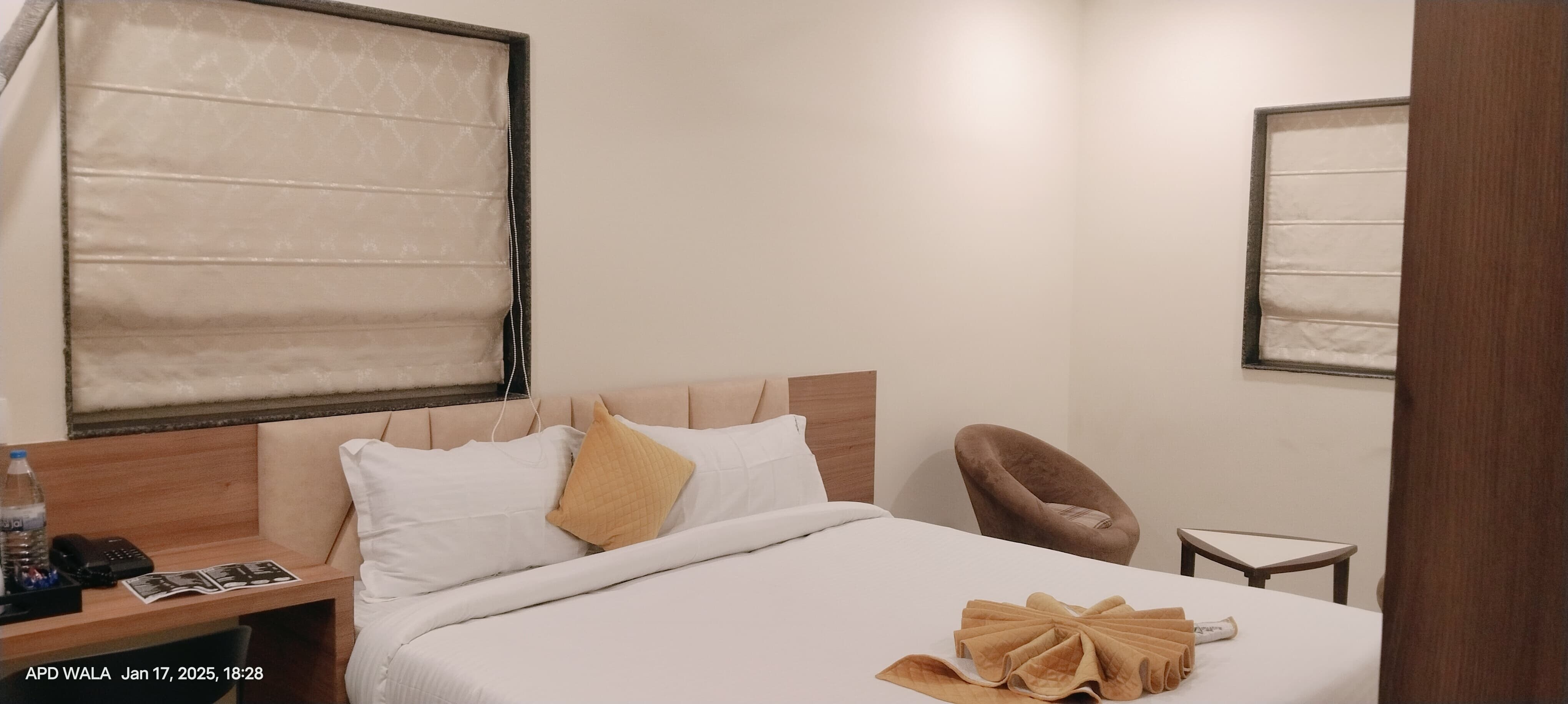 ARK HOTELS.