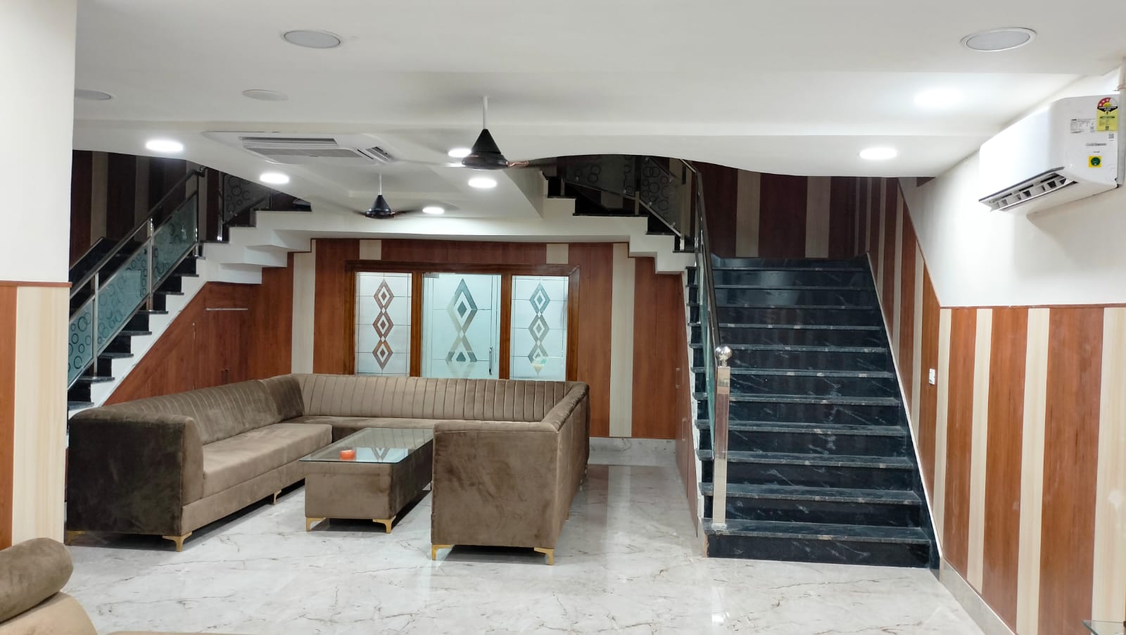 Main gallery