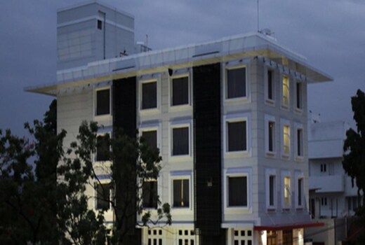 KINGS CROSS RESIDENCY