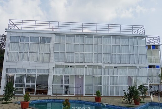 Chillax - Wood Greens Group Resorts