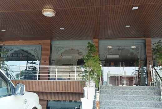 HOTEL NARAYAN VILAS