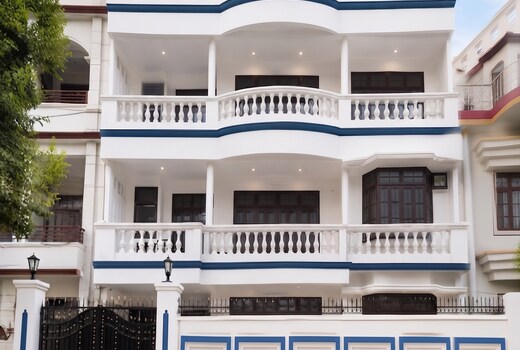 Hotel Stay Inn Near Mithai Wala