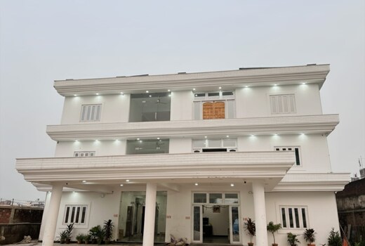 Regency Villa