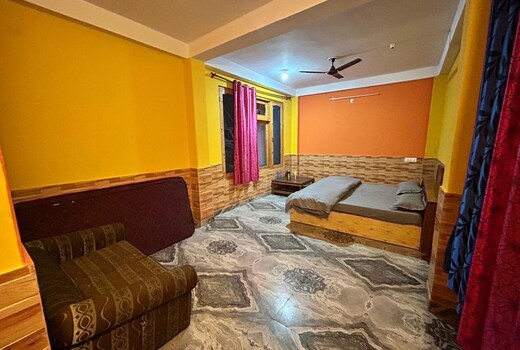 River Stone Cottages kasol