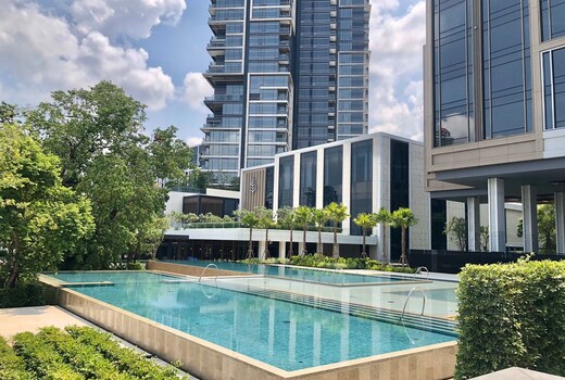 Four Seasons Hotel Bangkok at Chao Phraya River