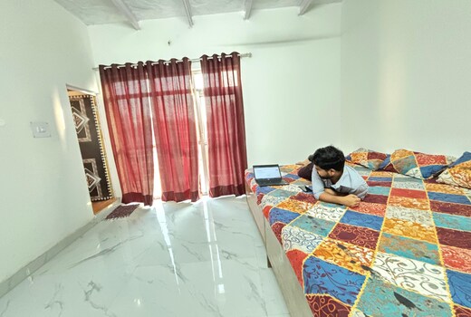Shri Guru home stay