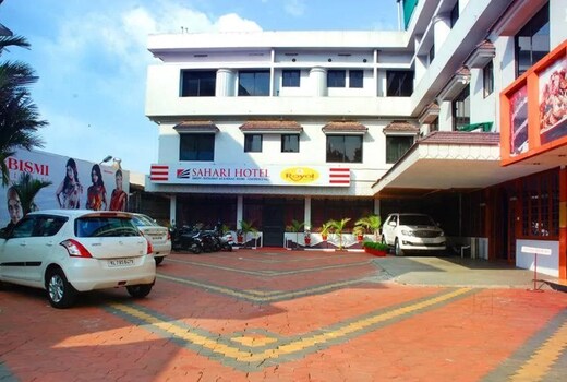 SAHARI HOTEL
